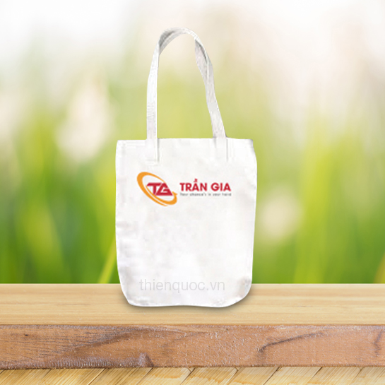 Túi vải trắng Trần Gia